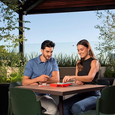 Staybridge Suites - Guadalajara Novena By Ihg Zewnętrze zdjęcie