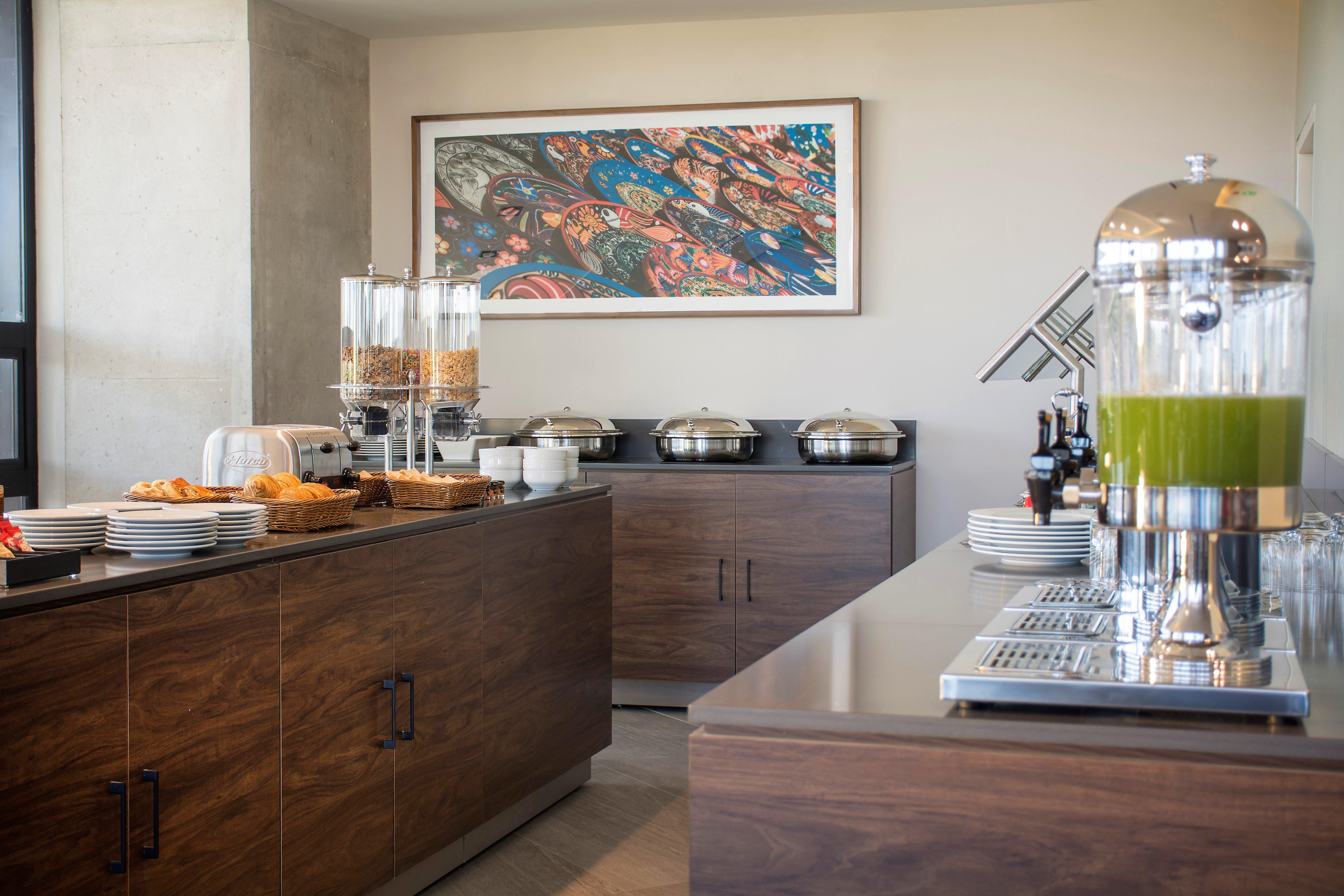 Staybridge Suites - Guadalajara Novena By Ihg Zewnętrze zdjęcie